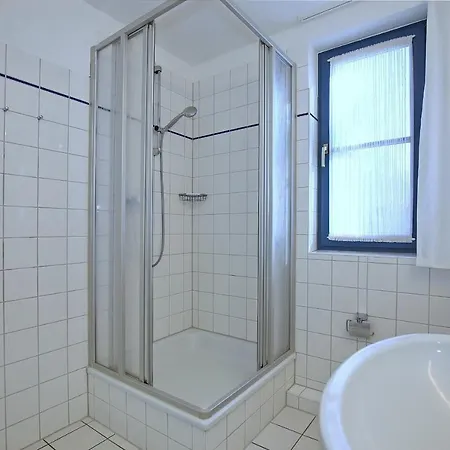 Papillon 15-1 * Boltenhagen (Ostseebad)